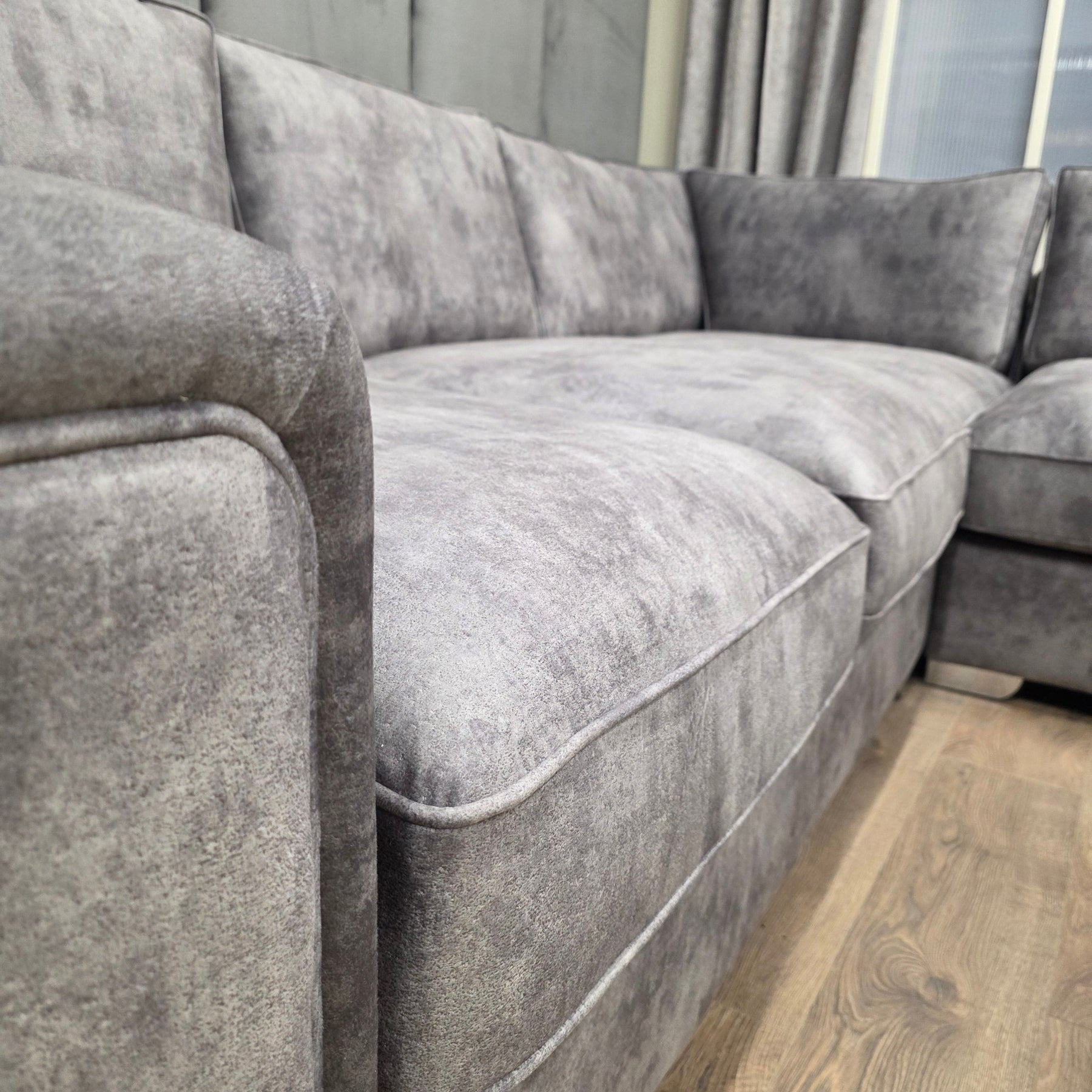 Die Luxury Harland Premium Sofa-Kollektion