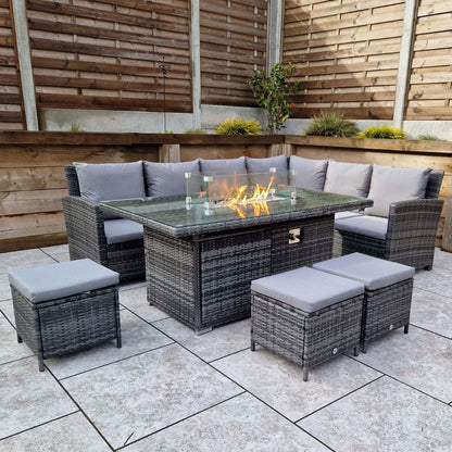 Das Windsor Rattan Feuerstellen-Ecksofa und Hocker Garten-Set
