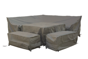 Das Cambridge Rattan Feuerstellen-Ecksofa und Bänke Garten-Set